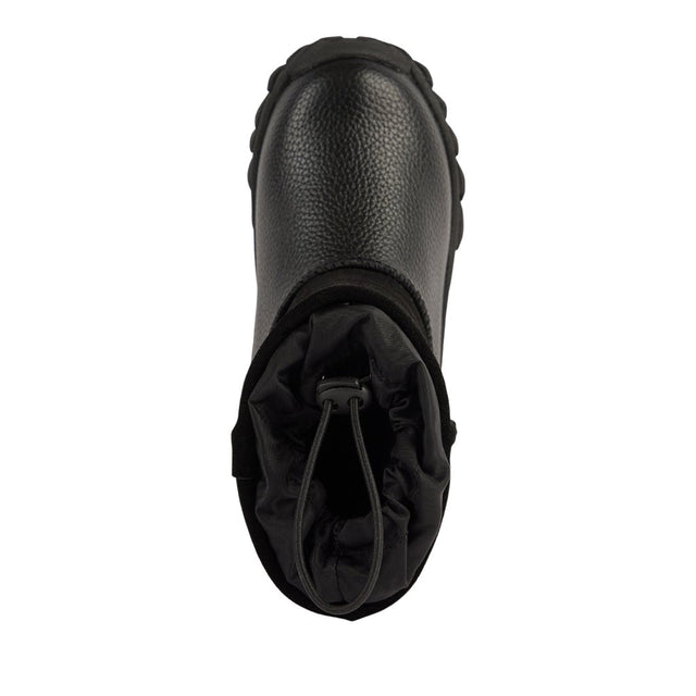 Puggle Adventurer black