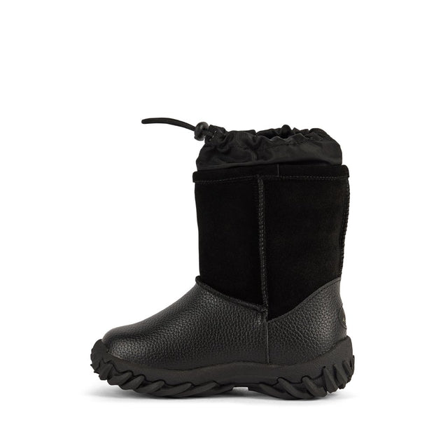 Puggle Adventurer black