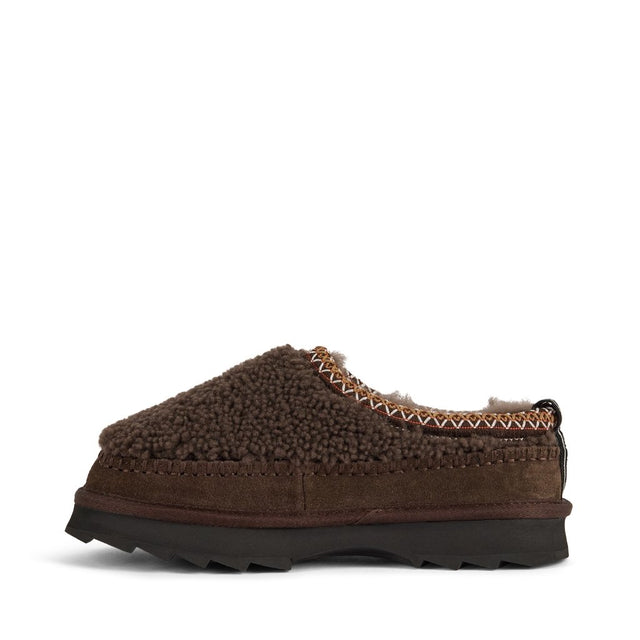 Sharky Adventure Scuff Teddy chocolate